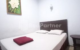Hotel Palem 2 Syariah Malang Redpartner